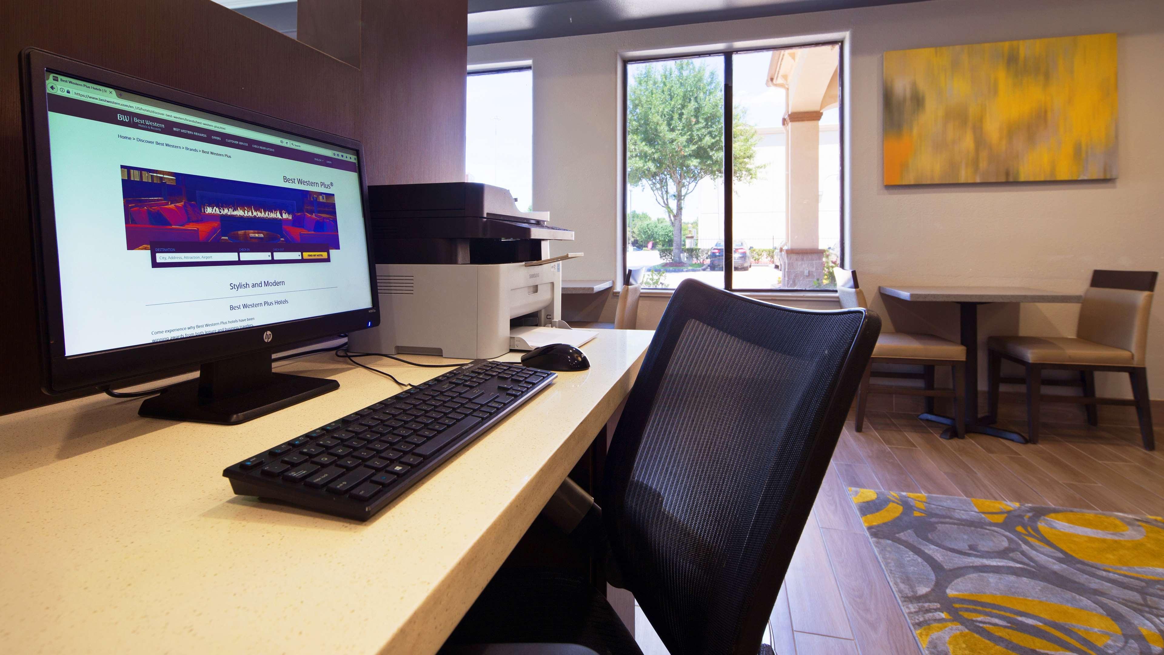 Best Western Plus North Houston Inn & Suites Екстер'єр фото