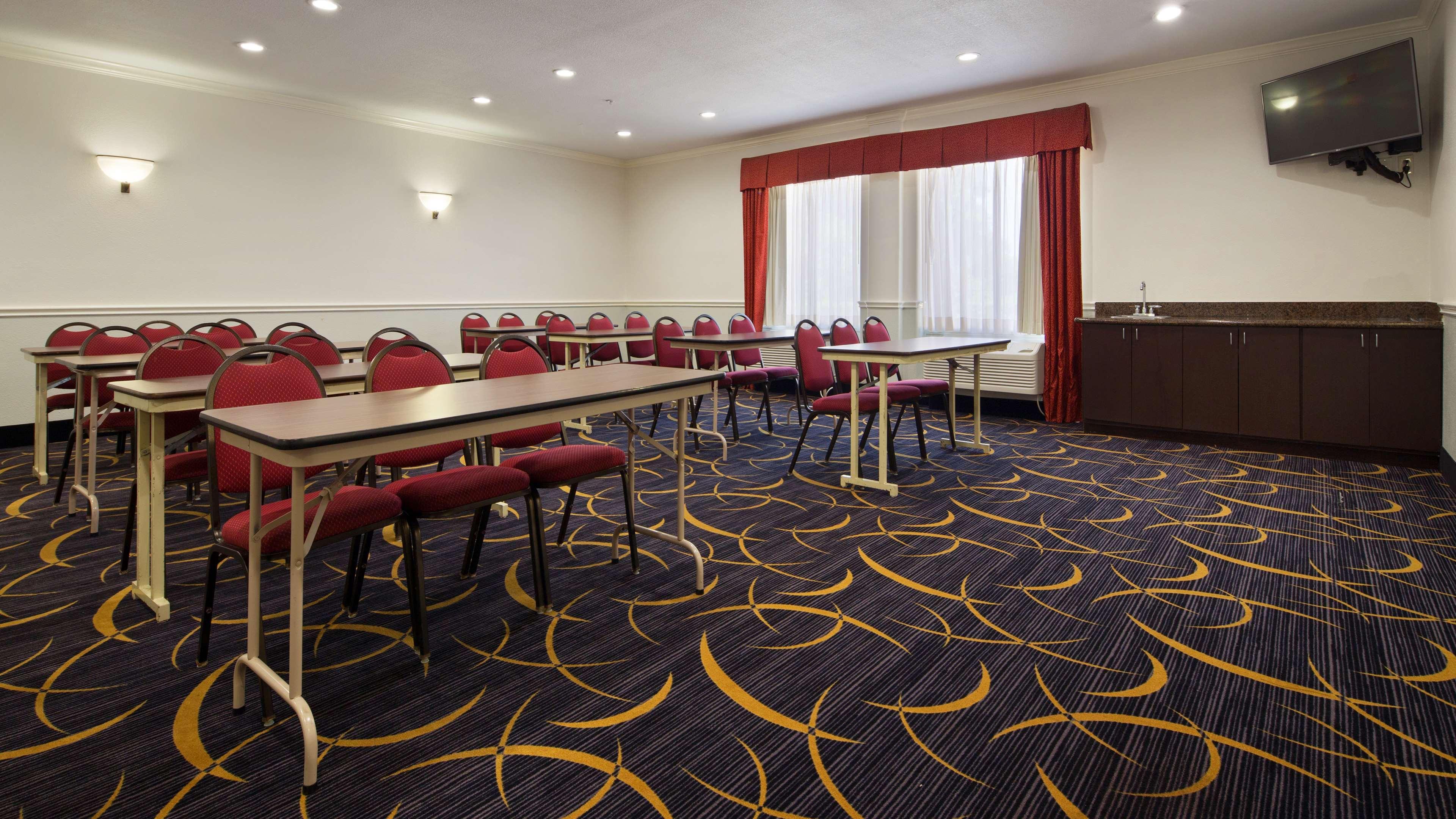 Best Western Plus North Houston Inn & Suites Екстер'єр фото