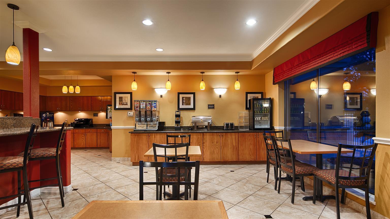 Best Western Plus North Houston Inn & Suites Екстер'єр фото