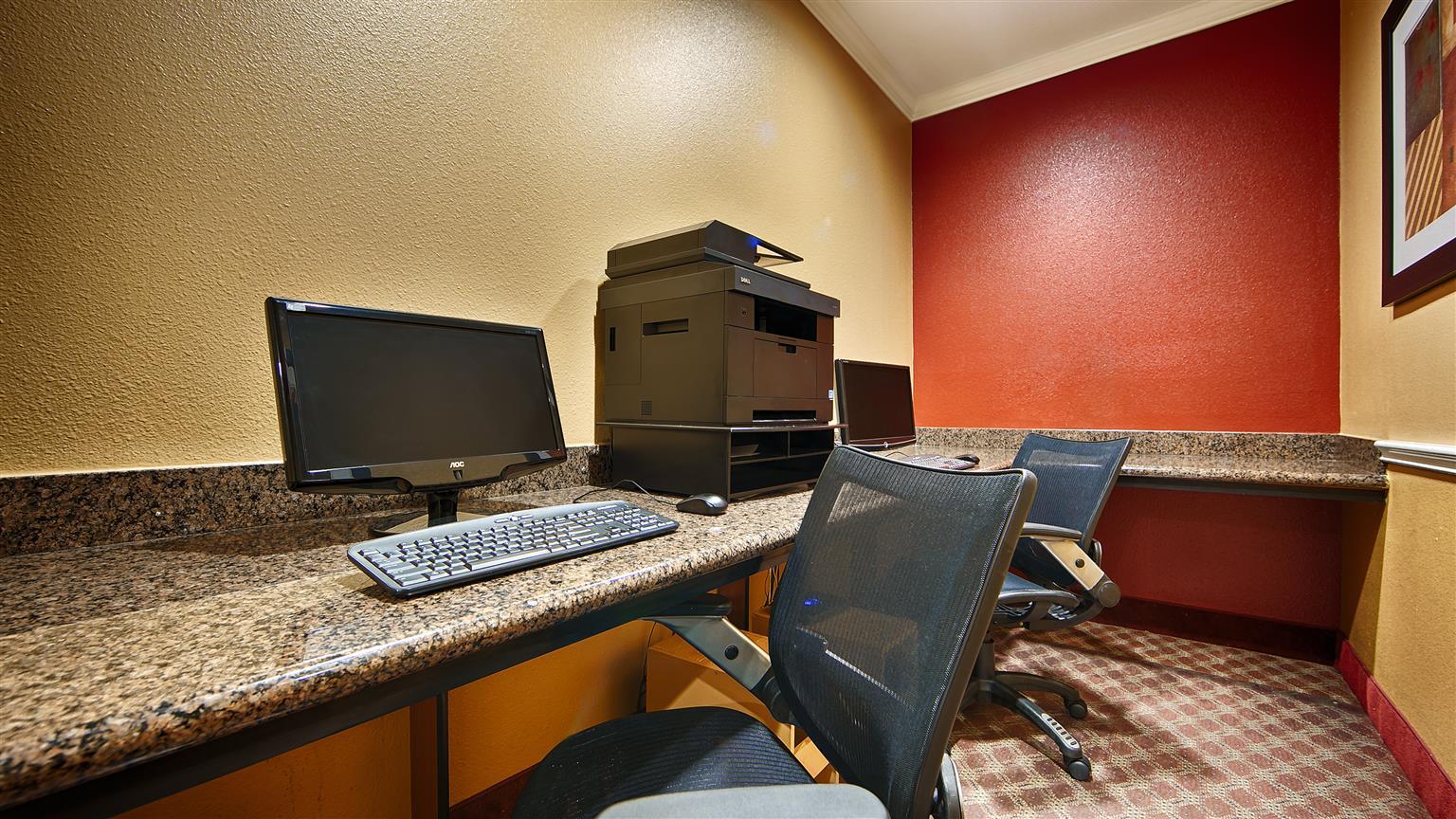 Best Western Plus North Houston Inn & Suites Екстер'єр фото