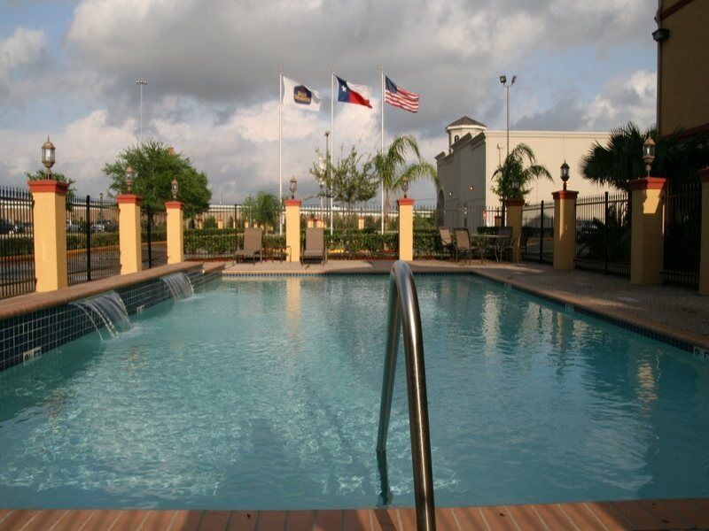 Best Western Plus North Houston Inn & Suites Екстер'єр фото